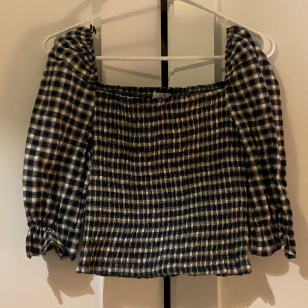 Navy Smocked Puff Sleeve Plaid Top, Size Medium